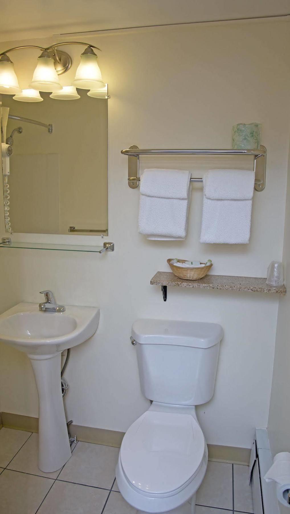 Travelers Inn Brunswick Esterno foto