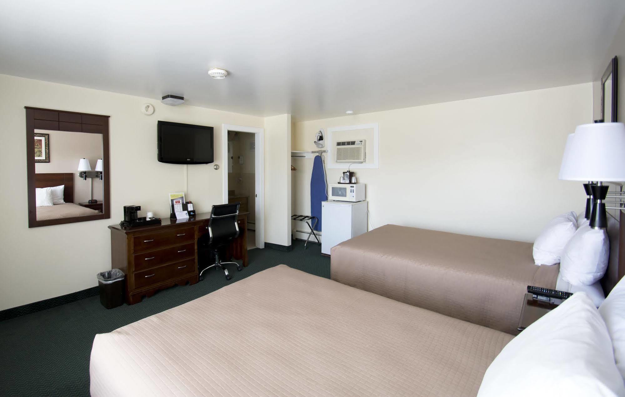 Travelers Inn Brunswick Esterno foto